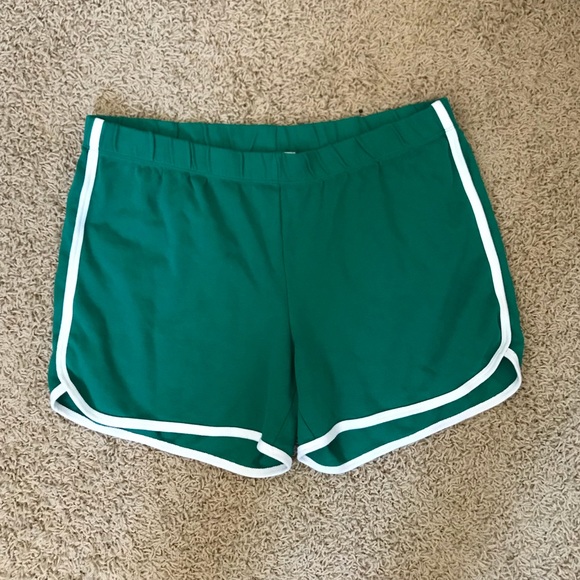 mens green gym shorts